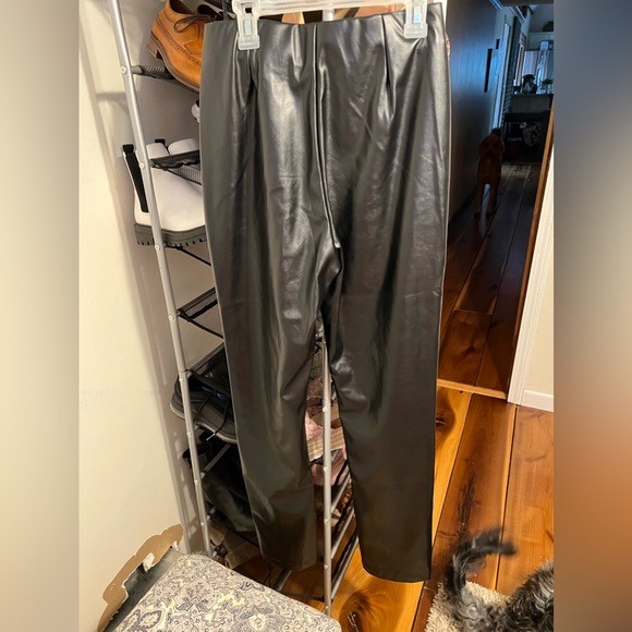 Katy vegan leather pants - Picture 5 of 5